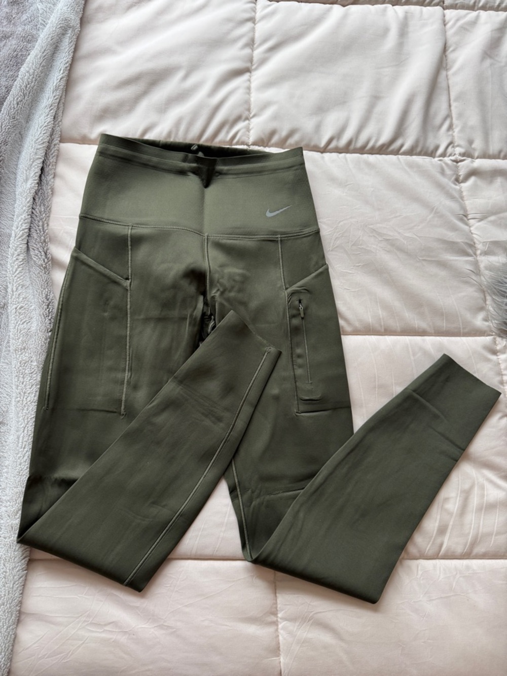 Nike Go Olive Green Leggings